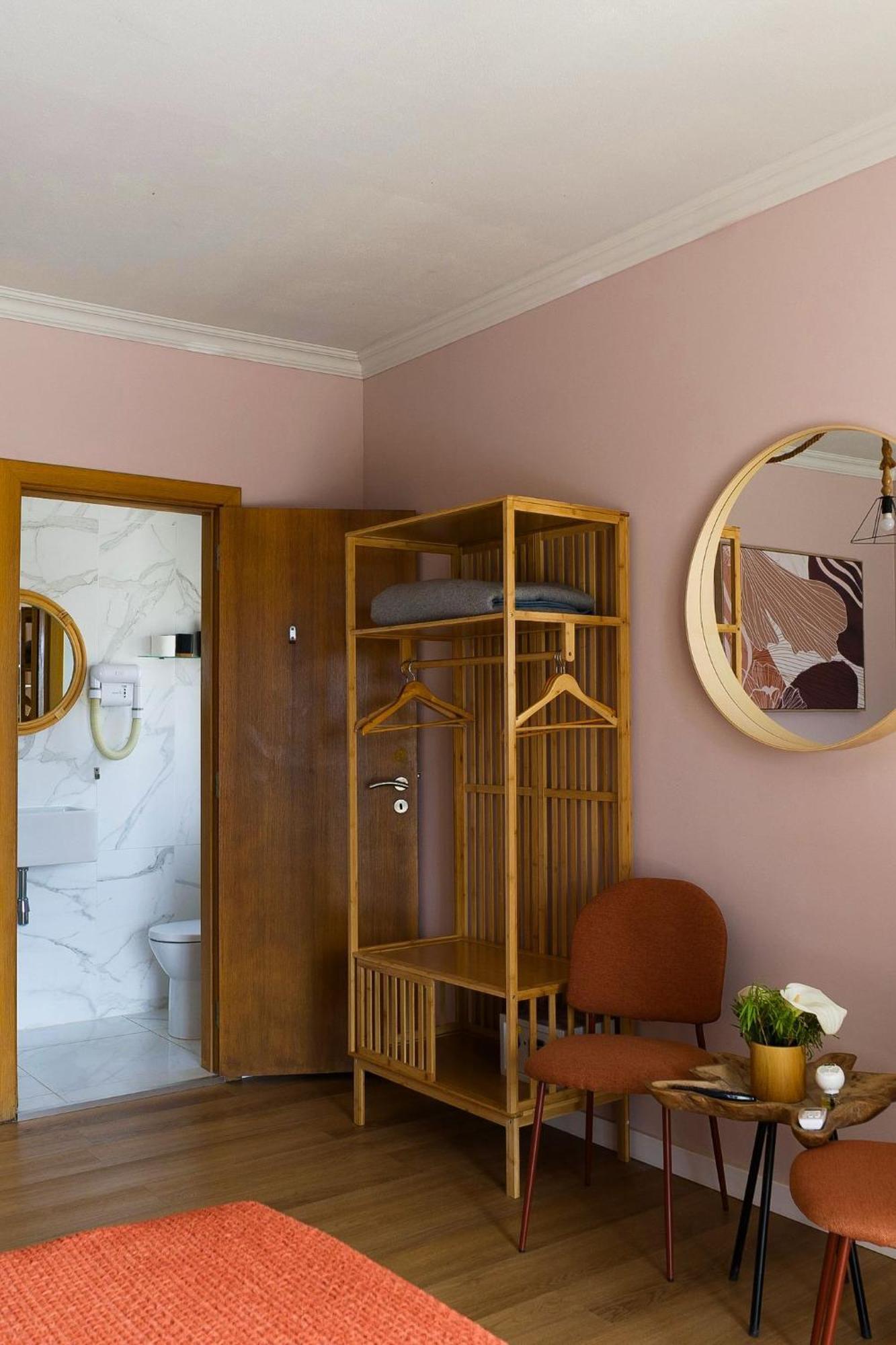 Double Room Private Bathroom